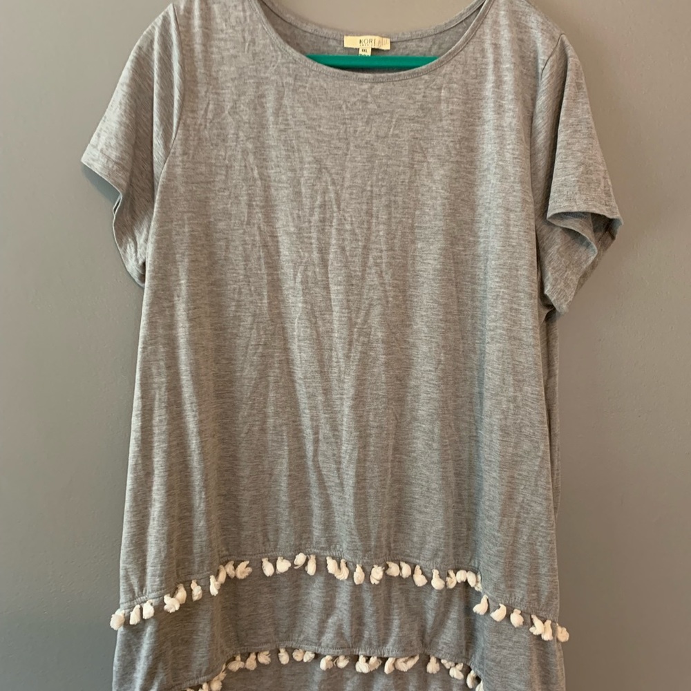 1xl grey short sleeve top